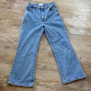 Rolla’s Eastcoast Flare Ankle Jeans